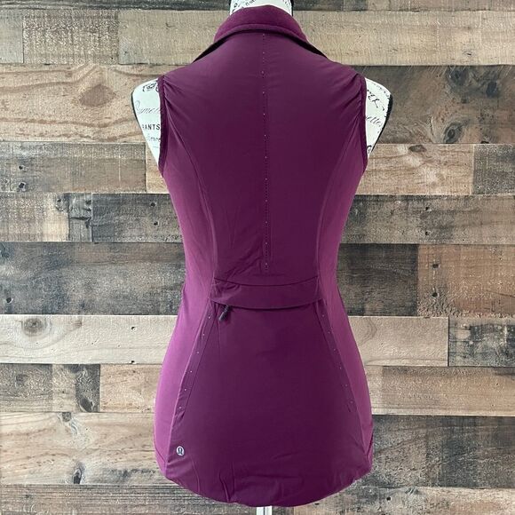 Lululemon Run For Cold Vest Plum Size 2 - Picture 9 of 15